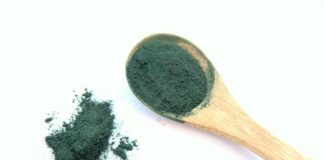 Ile witamin ma spirulina?